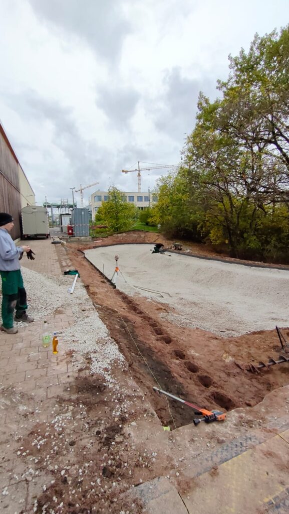 Regenwasser-R&uuml;ckhaltebecken f&uuml;r das VAG Tramdepot in N&uuml;rnberg
